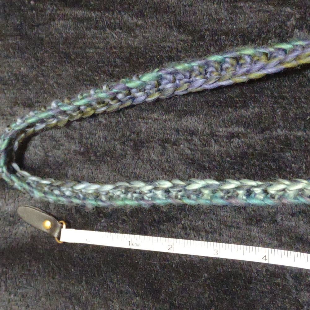 Crocheted purse - Picture 2 of 3